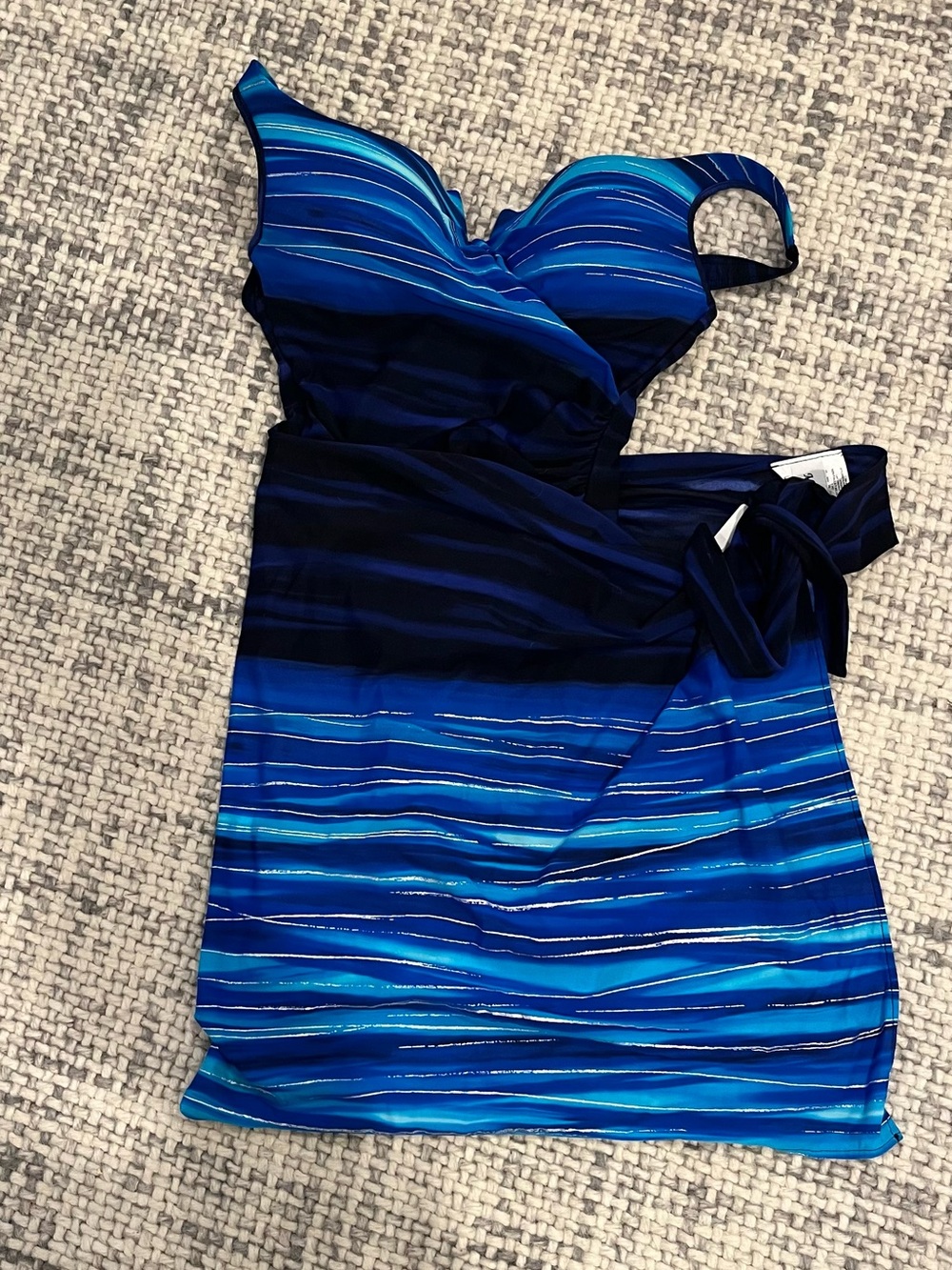 Miraclesuit Blue Ombre Striped Swim Coverup Sarong - Picture 7 of 7
